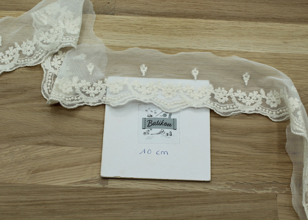 Galon tulle souple broderie coton brodé 70mm x 1m