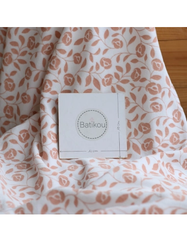 Velours de coton Nicky fond blanc lait motif argile rose