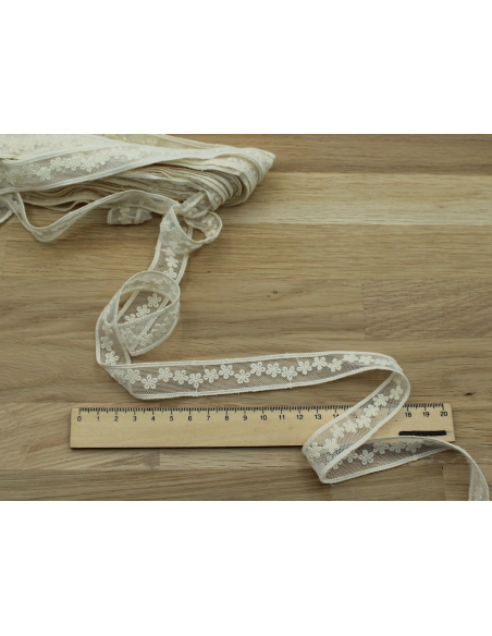 Galon tulle souple broderie coton brodé 20mm x 1m