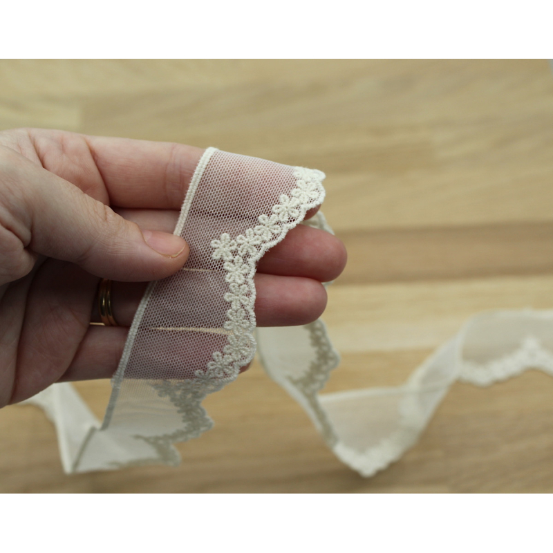 Galon tulle souple broderie coton brodé 38mm x 1m