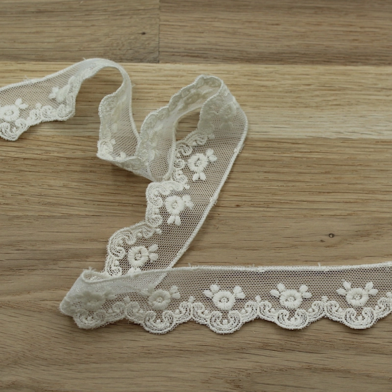 Galon tulle souple broderie coton brodé 30mm x 1m