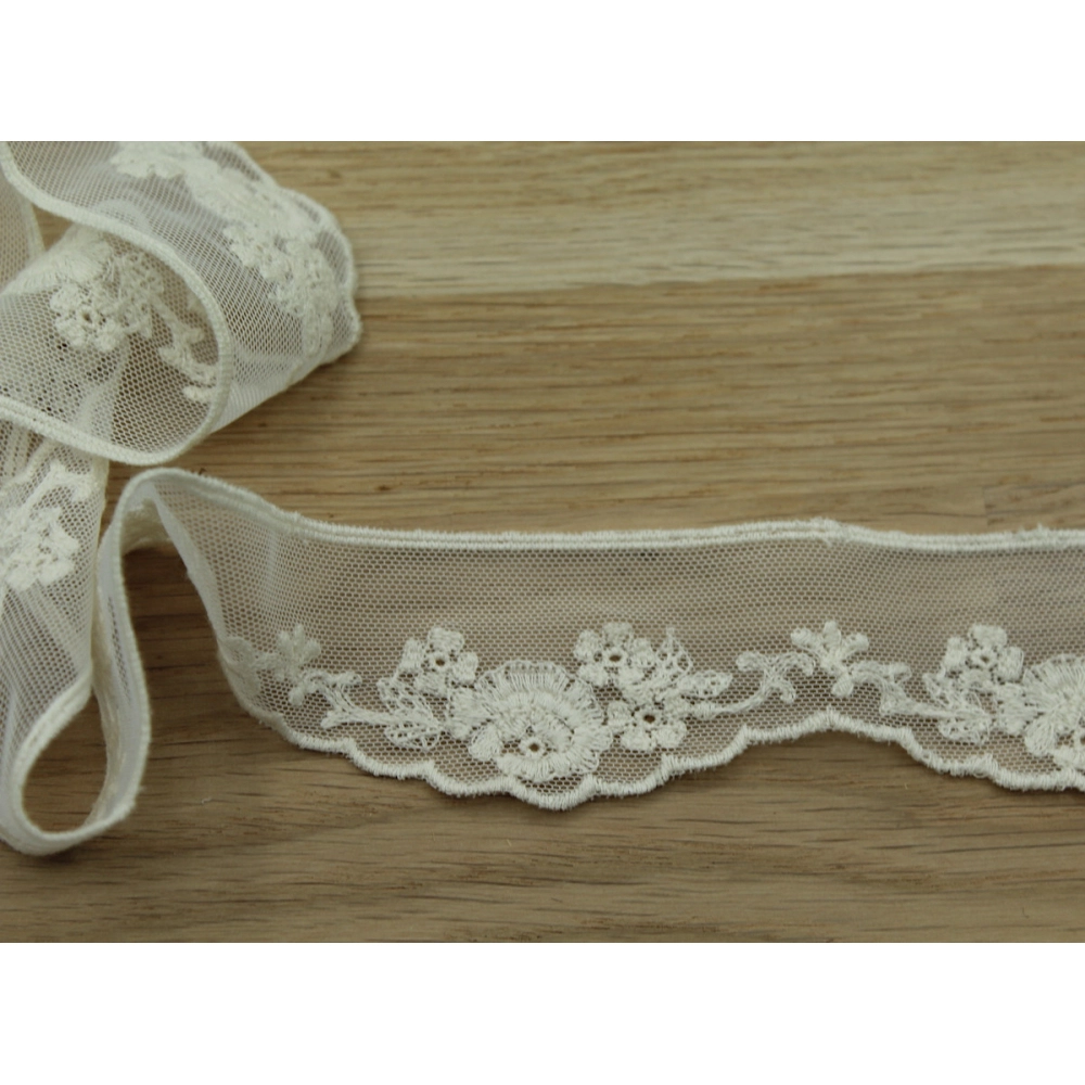 Galon tulle souple broderie coton brodé 40mm x 1m