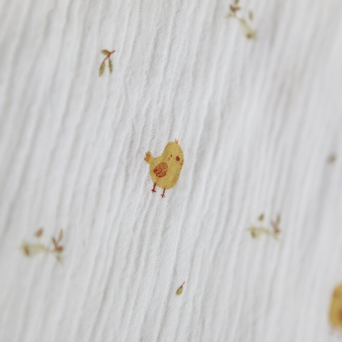 Carlito - Double gaze de coton motif fond blanc motif poussin