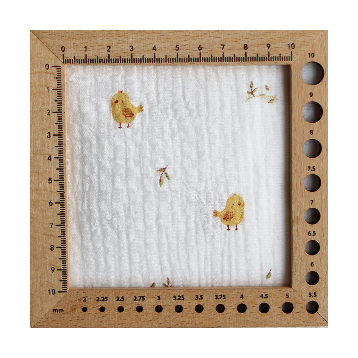 Carlito - Double gaze de coton motif fond blanc motif poussin