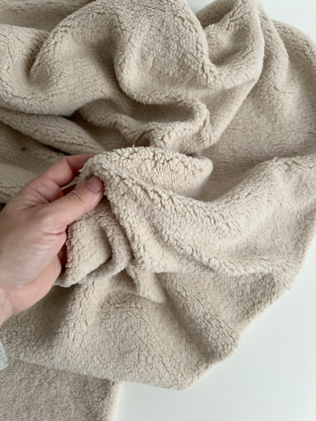 Teddy / moumoute bouclé coloris grège 2