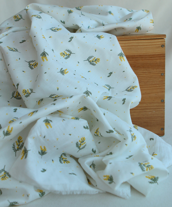 Mimosa - Batiste de coton douce à imprimé exclusif mimosa allégé