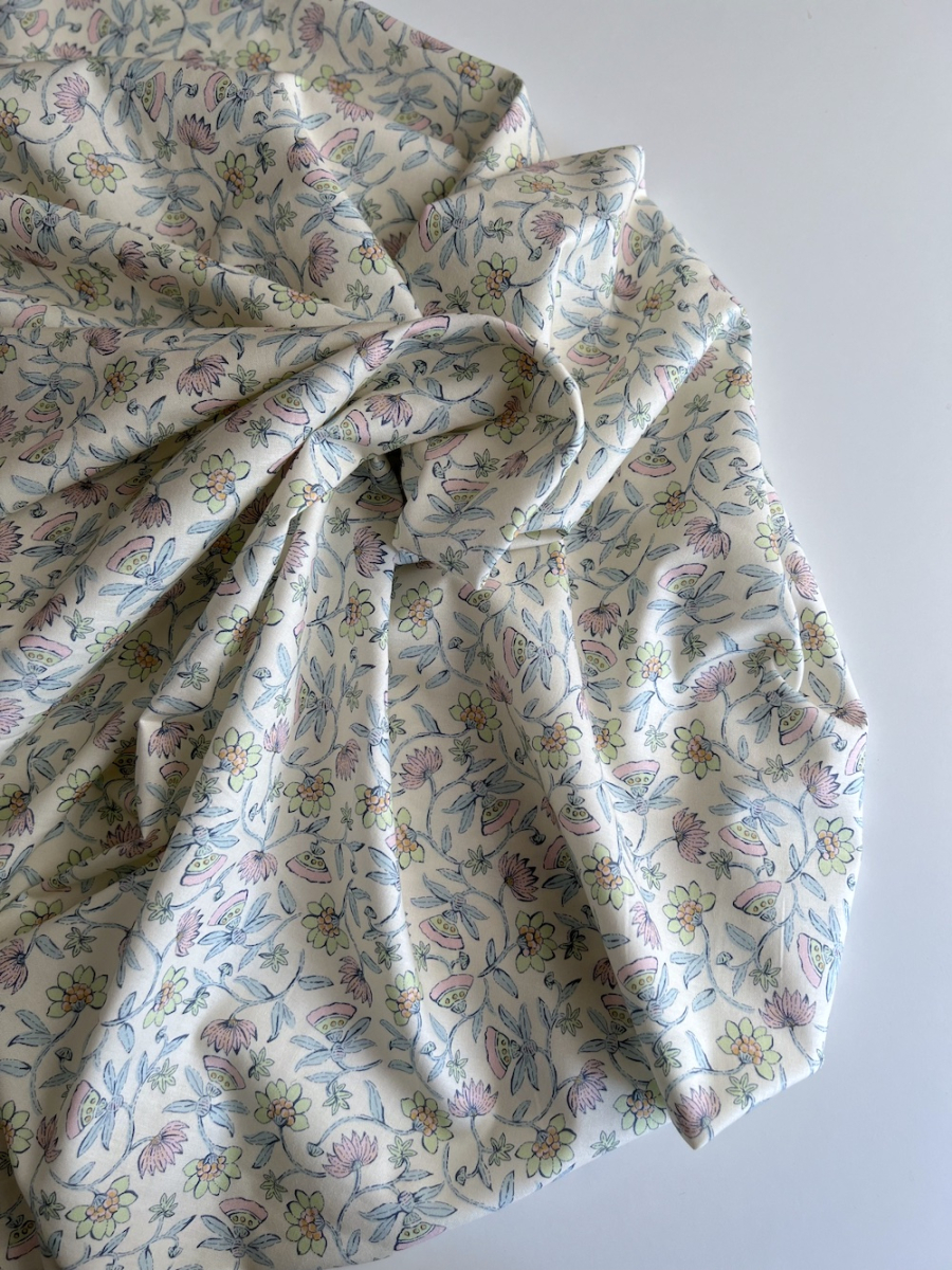 India - Popeline de coton BIO imprimé fleurs indiennes Tissus issus de l'agriculture biologique  - 11