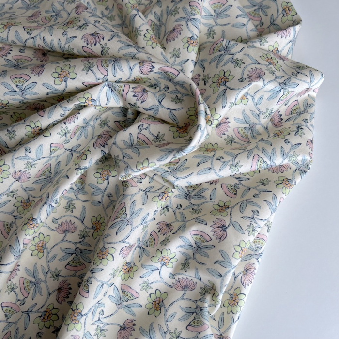 India - Popeline de coton BIO imprimé fleurs indiennes Tissus issus de l'agriculture biologique  - 1