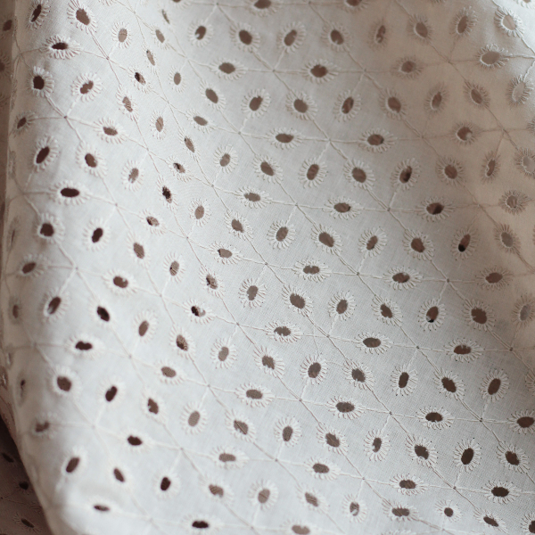 Coton broderie anglaise coloris 2