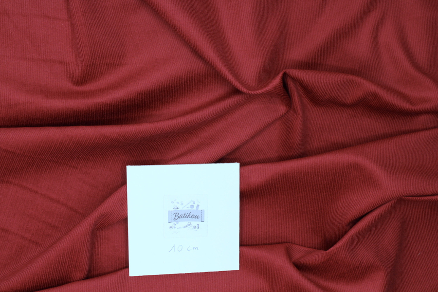 Velours milleraies coton organique coloris bordeaux 2