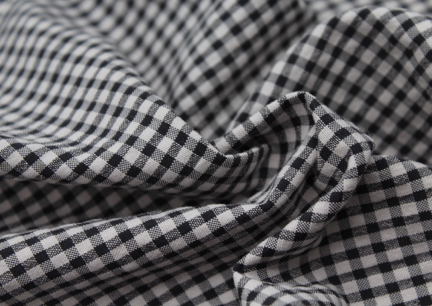 Seersucker / Coton gaufré vichy noir écru