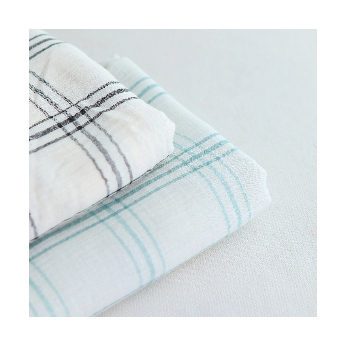 Double gaze à carreaux gris charbon fond ivoire