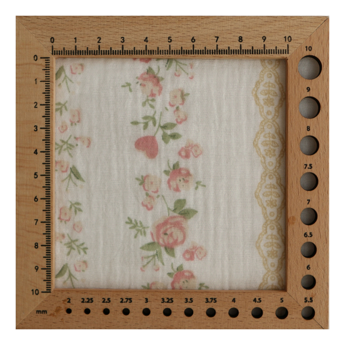 Agatha - Double gaze de coton motif fond blanc motif vert, beige et rose