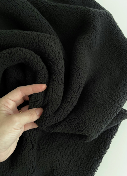 Teddy / moumoute bouclé coloris noir 2