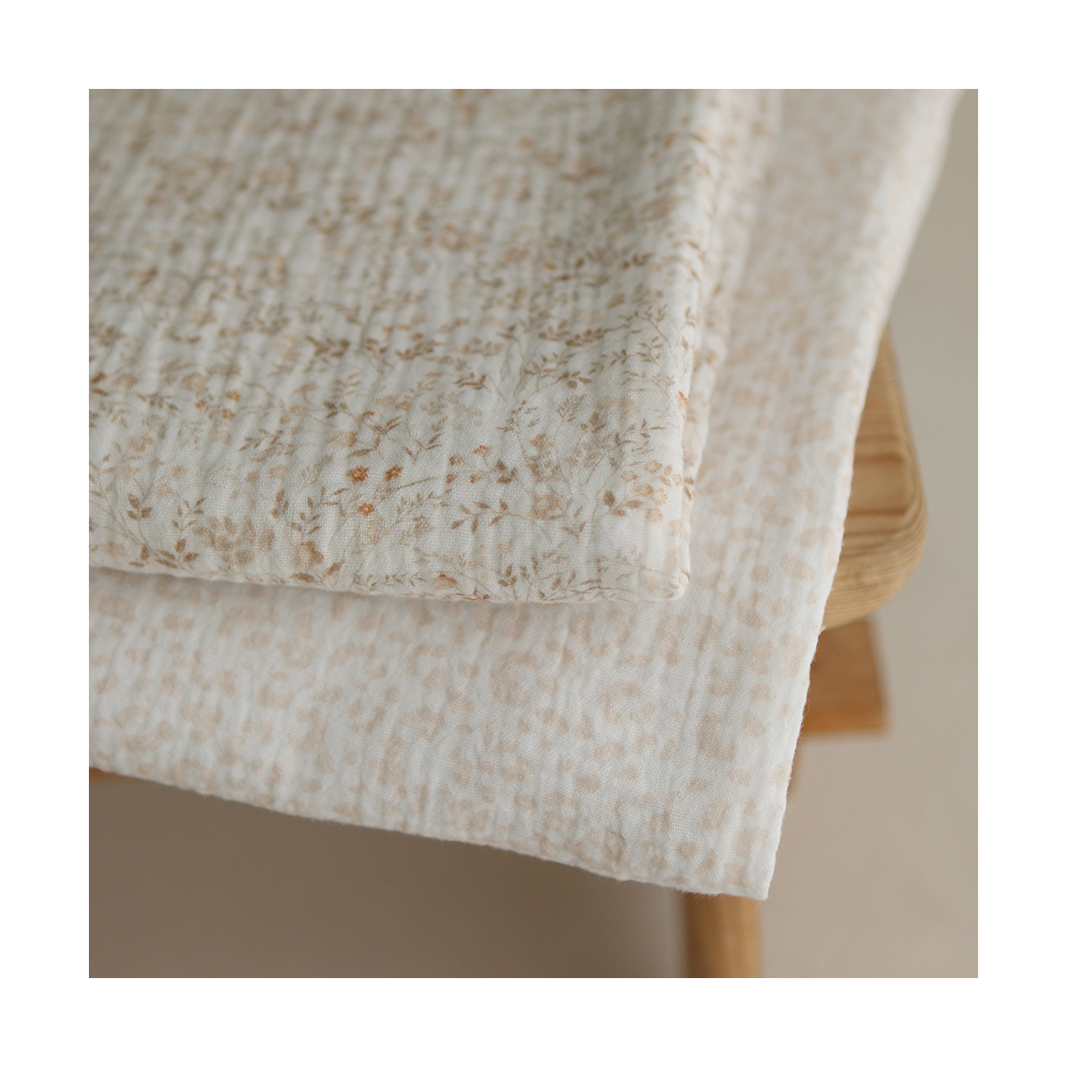 Double gaze de coton imprimés graou beige clair