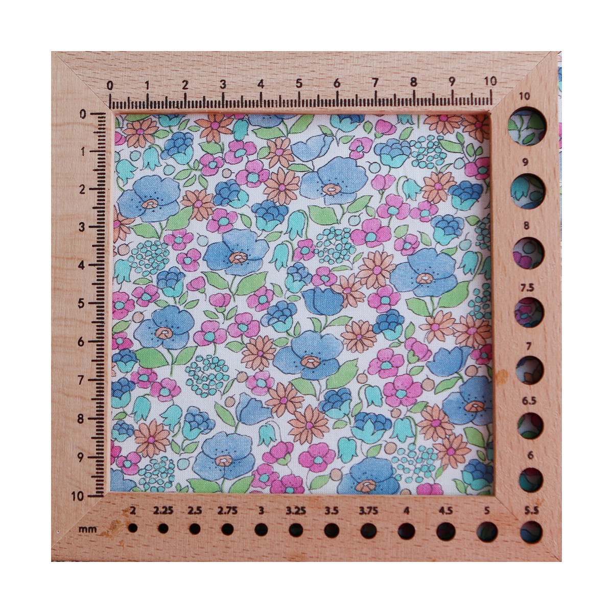 Maelle - Batiste de coton douce à imprimé fleuri bleu