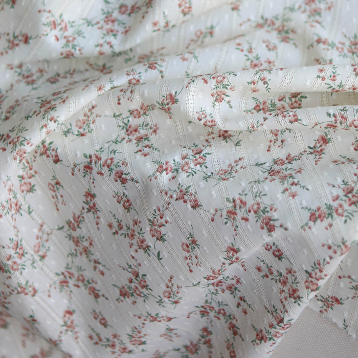 Blandine - Broderie anglaise plumetis coton texturé imprimé fleuri