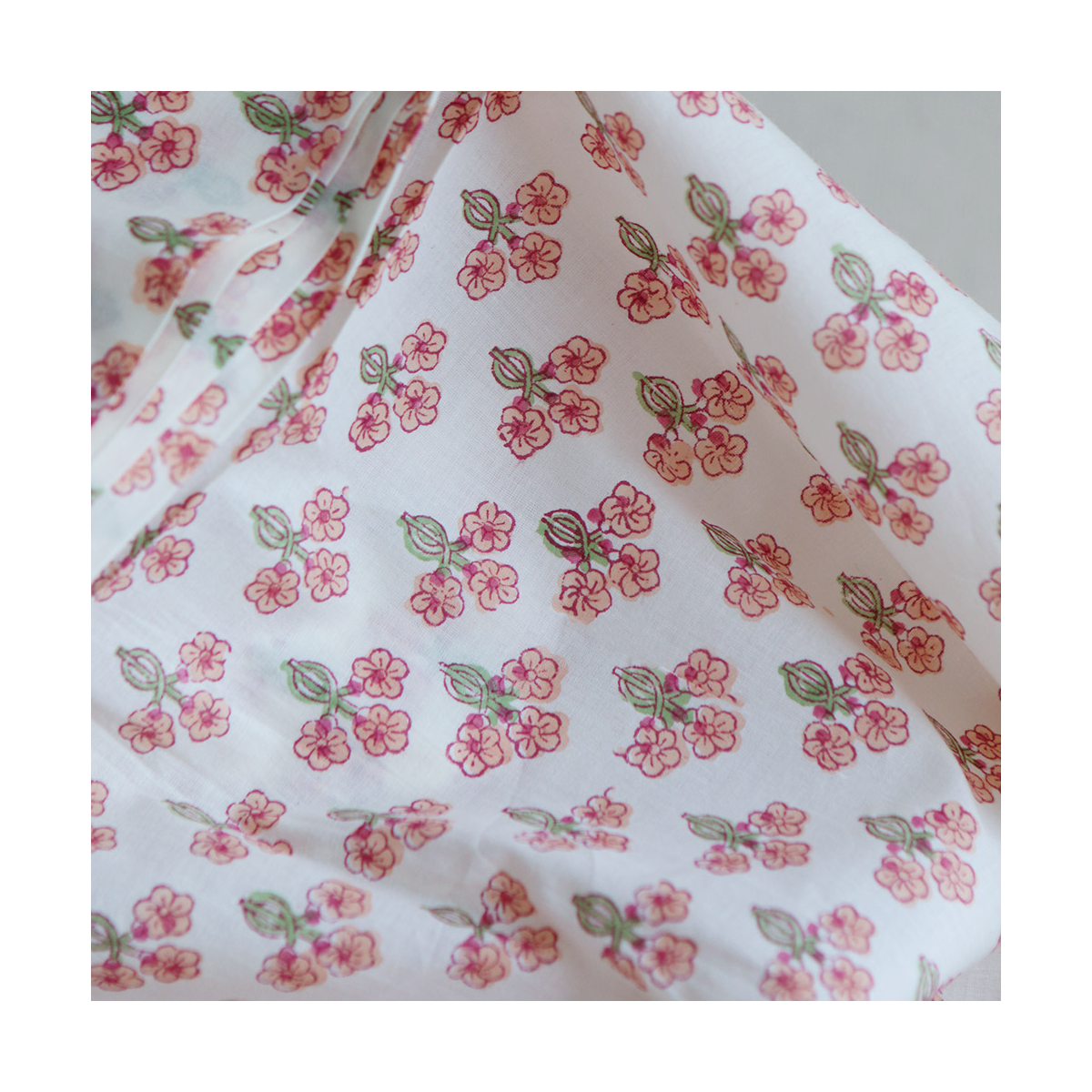 Reva - Tissu indien en coton imprimé main Hand Block Artisanal