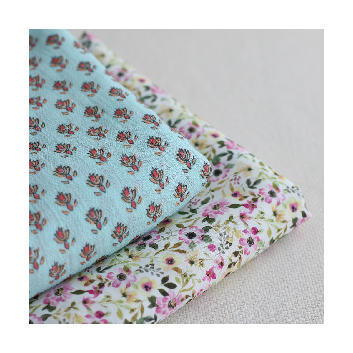 copy of Sheila - Tissu coton crêpe gaufré framboise à motifs