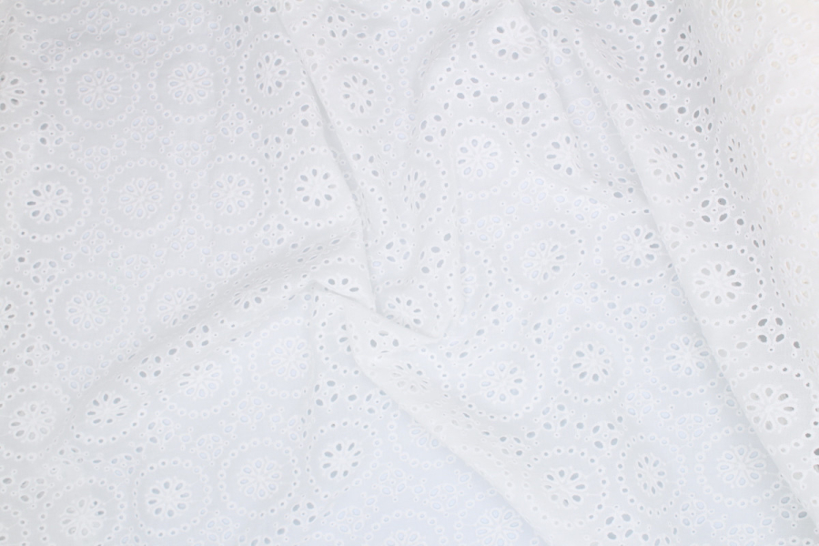 Broderie anglaise coton coloris BLANC Qualité Oeko-tex - 1 2