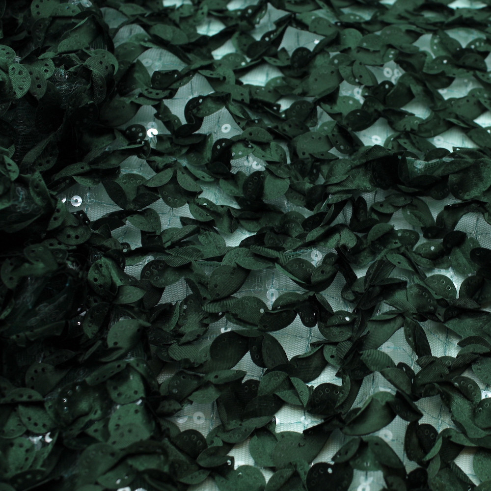 Tulle souple broderie vert sapin