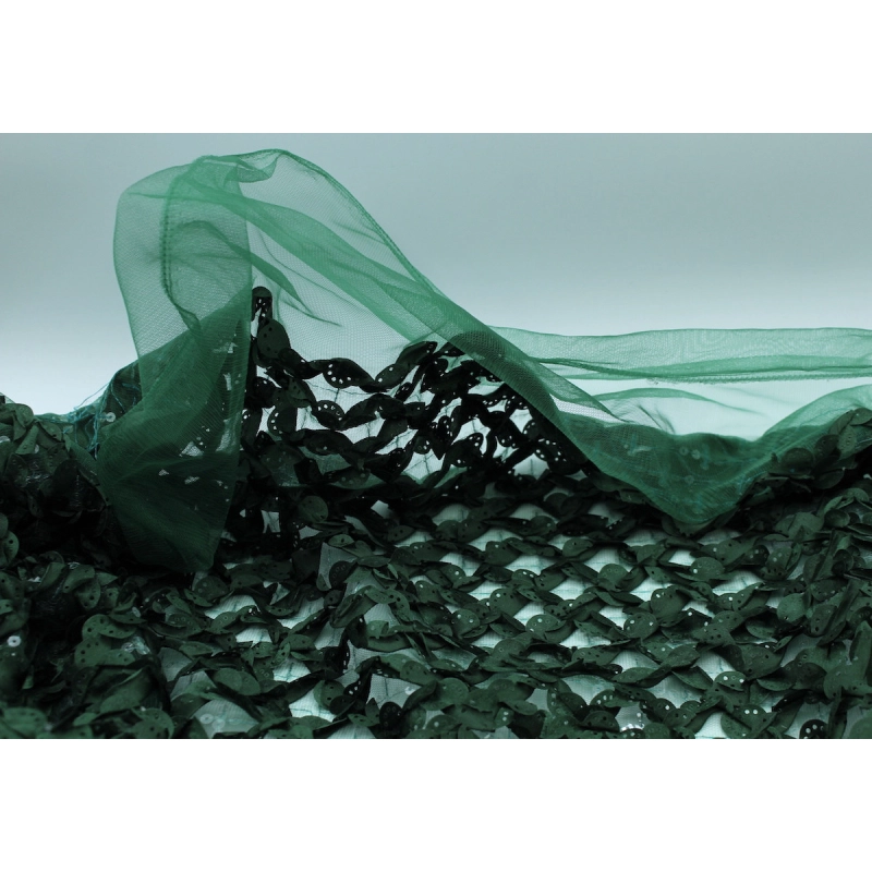 Tulle souple broderie vert sapin