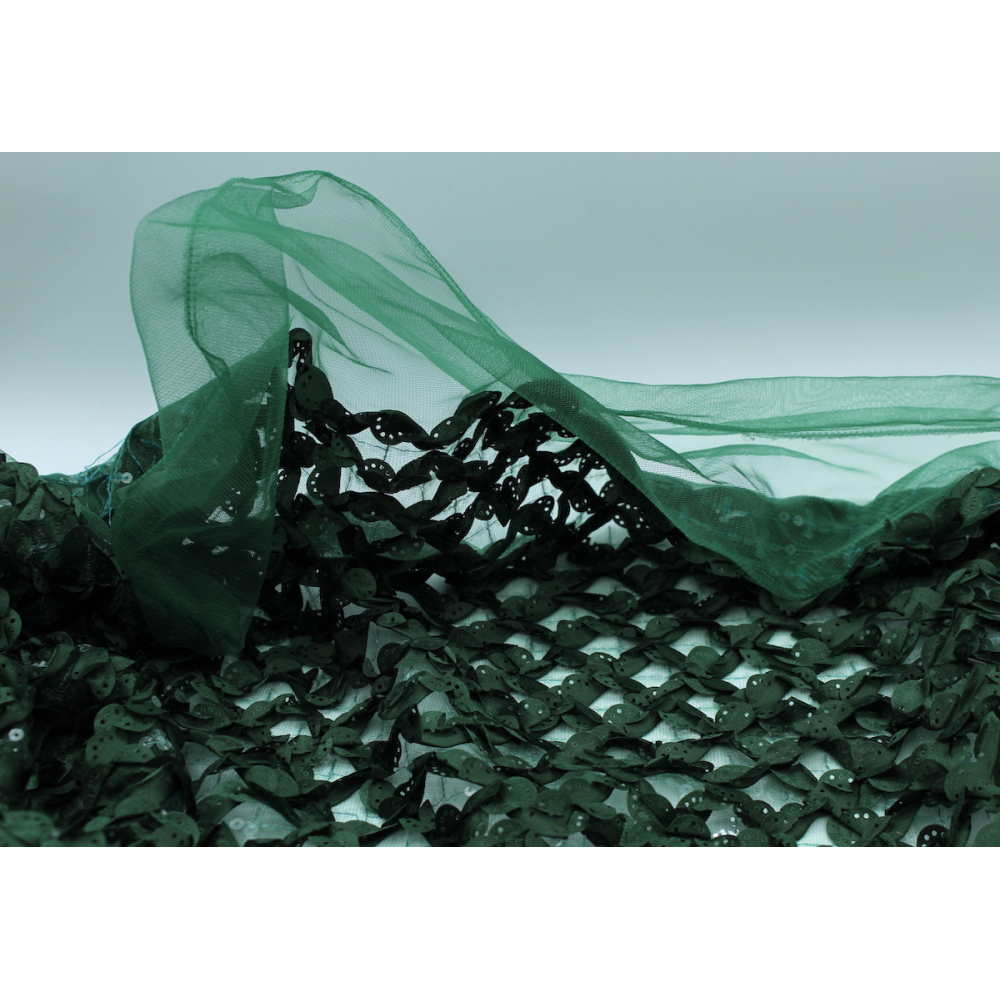 Tulle souple broderie vert sapin