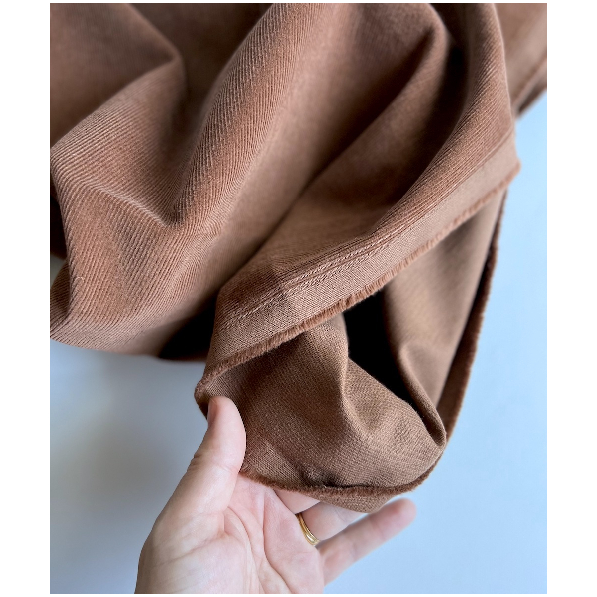 Velours milleraies coton organique coloris Noisette  - 5