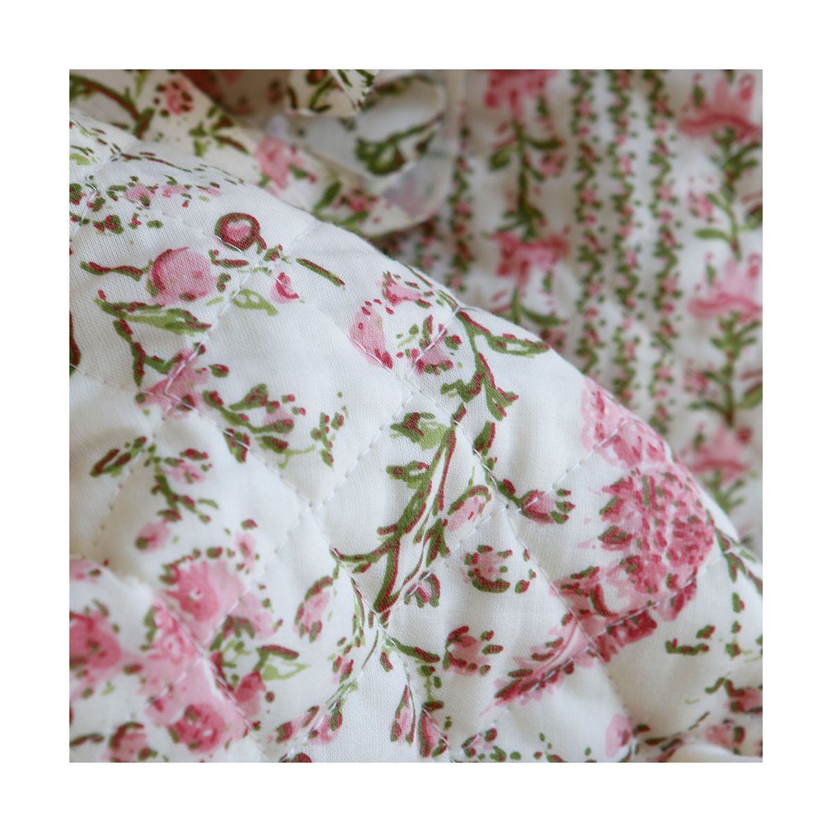 Karishma rose - Tissu indien matelassé double face coton hand block largeur 100cm