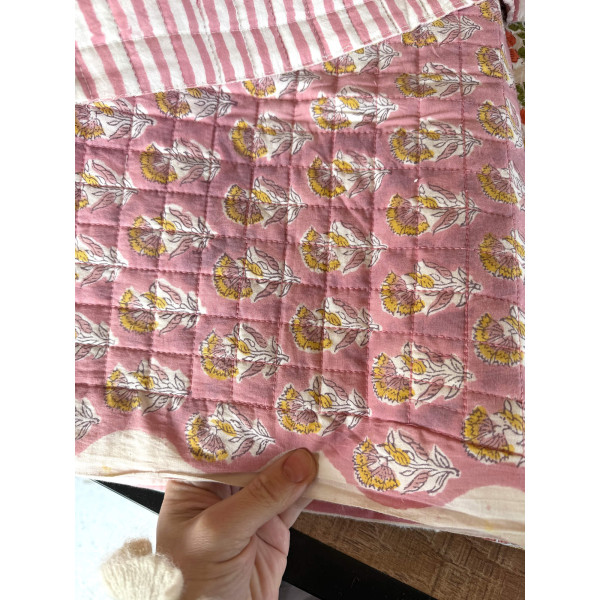 Tissu indien coton hand block print traditionnel frais imprimé rose ocre