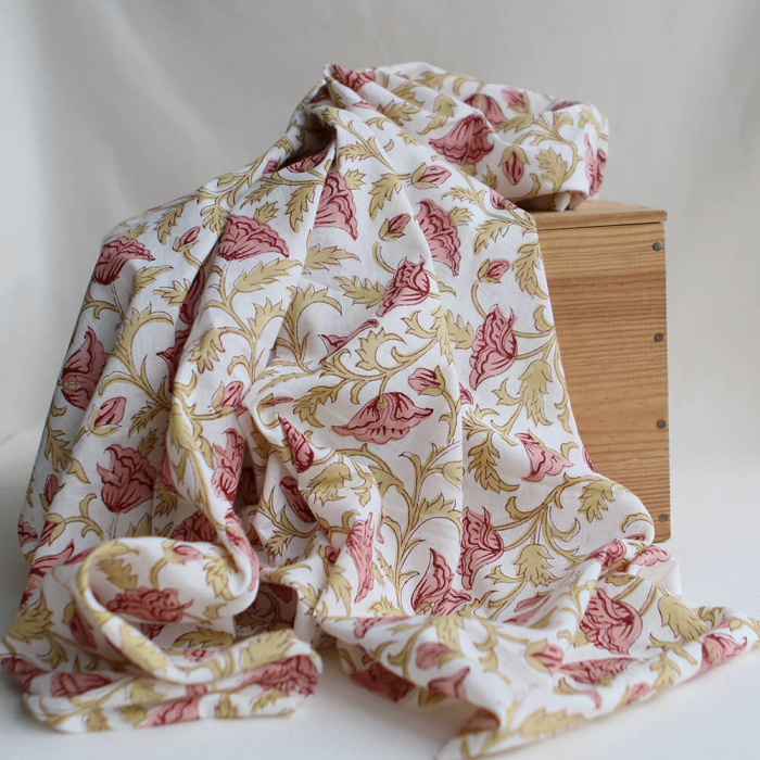 Madhavi - Tissu indien en coton imprimé main Hand Block