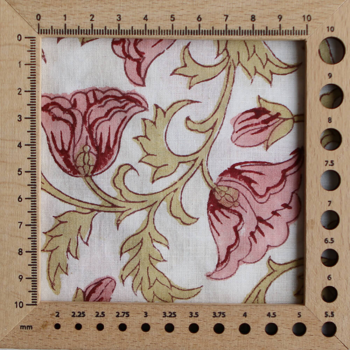 Madhavi - Tissu indien en coton imprimé main Hand Block