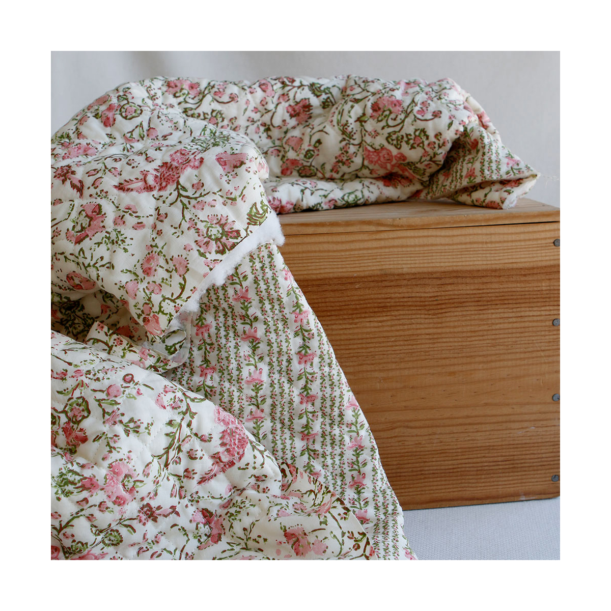 Karishma rose - Tissu indien matelassé double face coton hand block largeur 100cm