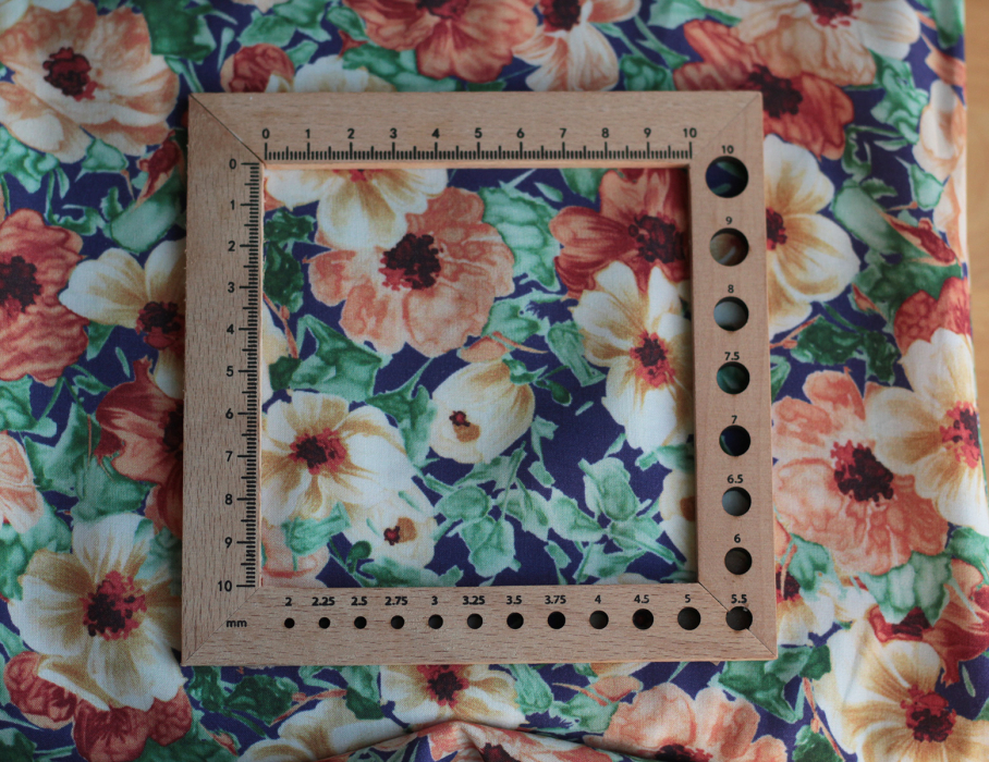 Florence - Viscose imprimée fleuri ocre Batikou - 5