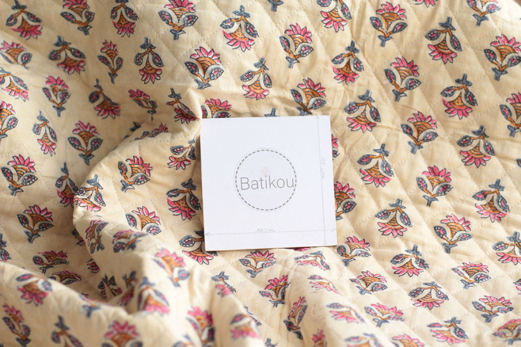 copy of Tissu indien matelassé double face coton hand block largeur 100cm