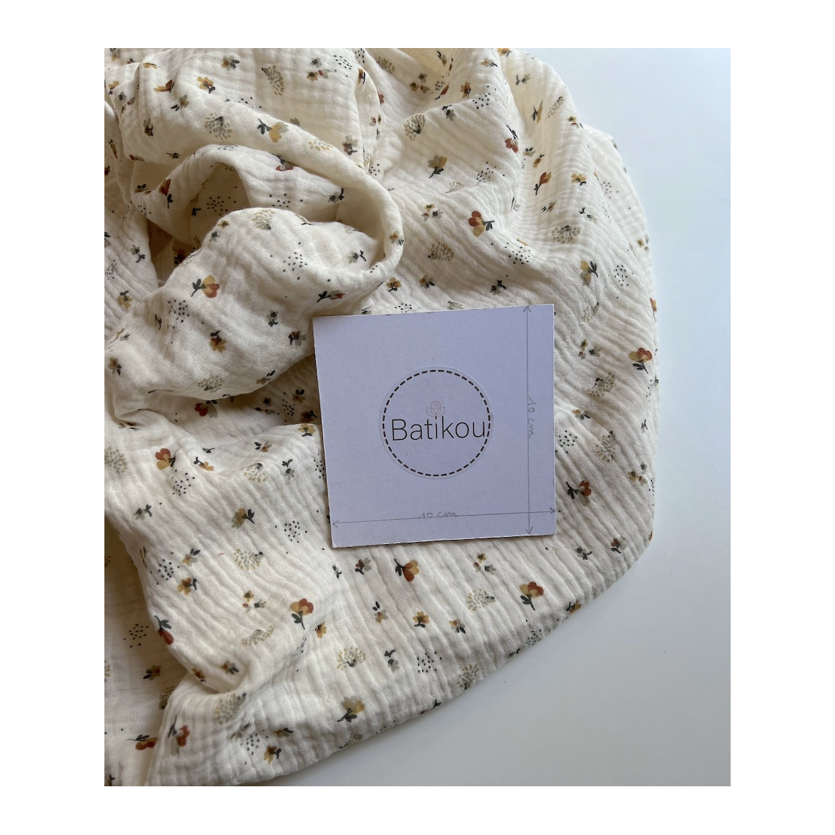 Double gaze de coton Nelsi écru motif cuivré