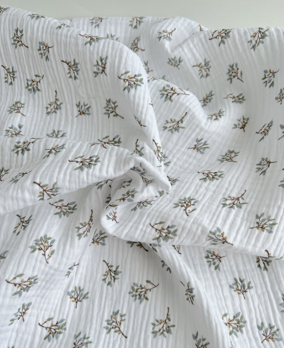 Double gaze de coton Judy blanc motifs fleuris Batikou - 3