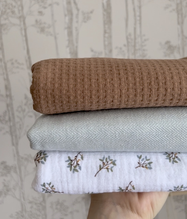 Double gaze de coton Judy blanc motifs fleuris Batikou - 7