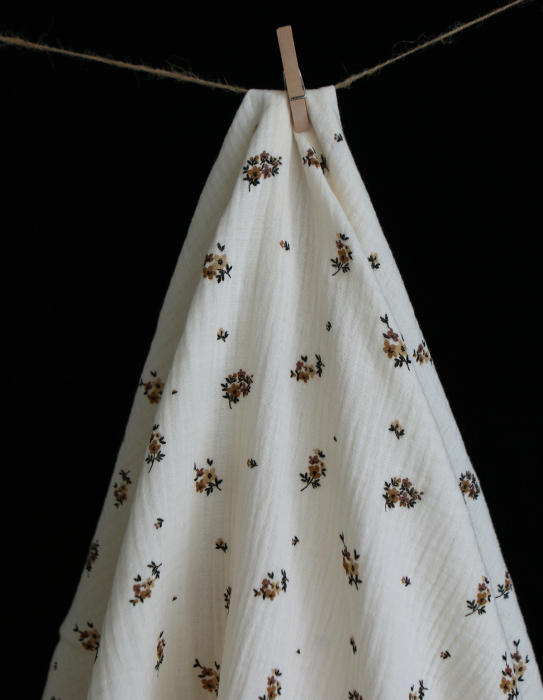 Laure - Double gaze coton BIO motif exclusif cuir fond écru