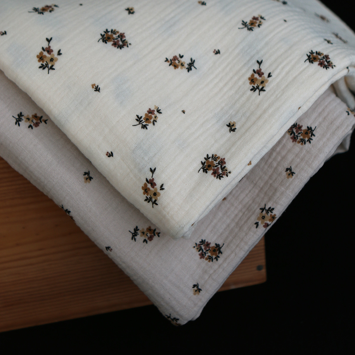 Laure - Double gaze coton BIO motif exclusif cuir fond écru