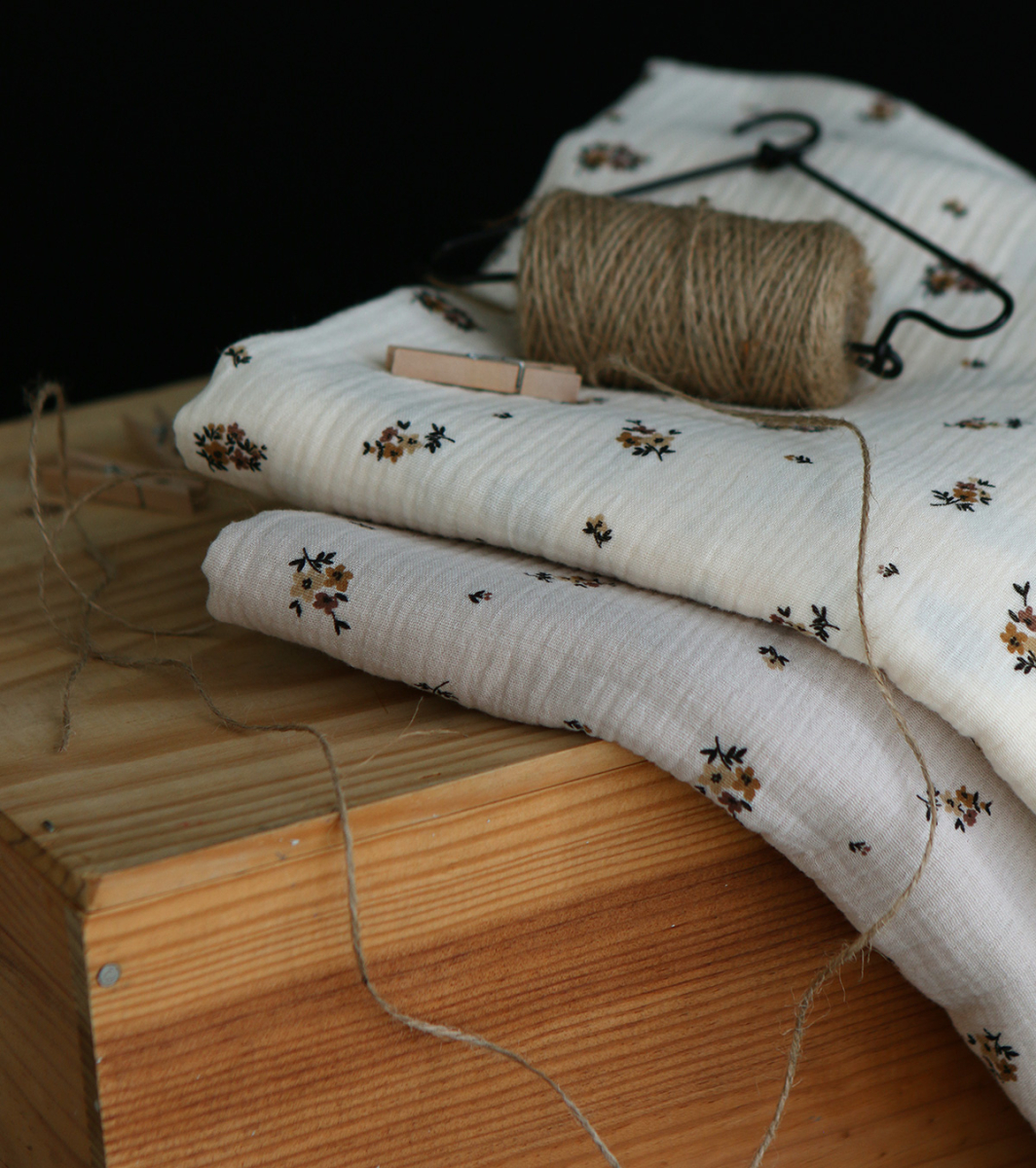 Laure - Double gaze coton BIO motif exclusif cuir fond écru