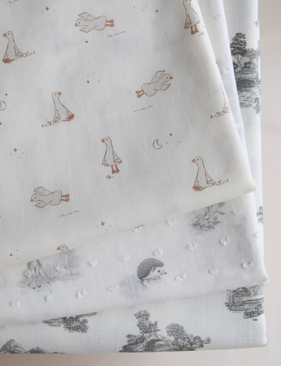 Anatole - Tissu sergé / twill fin coton organique imprimé petites oies