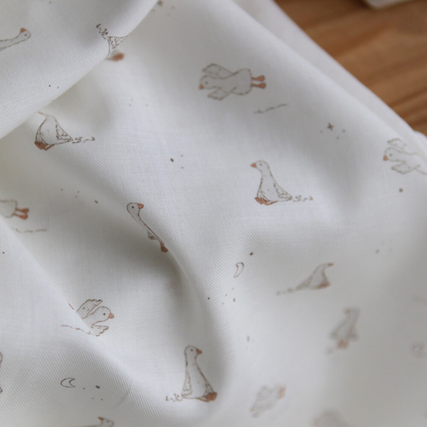 Anatole - Tissu sergé / twill fin coton organique imprimé petites oies