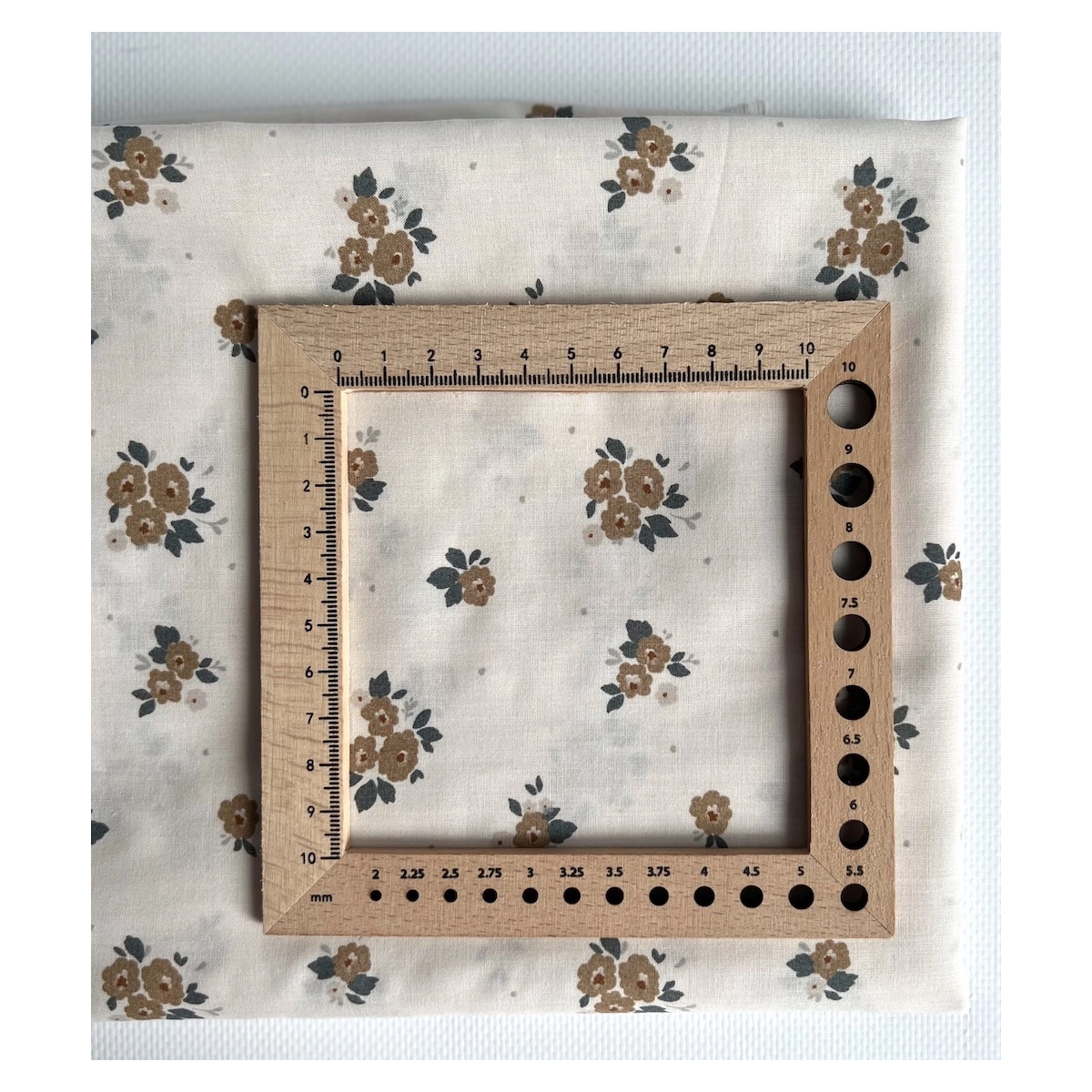 ROZEN - Batiste de coton BIO imprimé exclusif Rozen forêt / SILKYNE