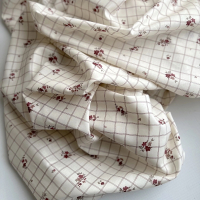 Laure - Batiste de coton Silkyne BIO imprimé exclusif Tissus issus de l'agriculture biologique  - 1