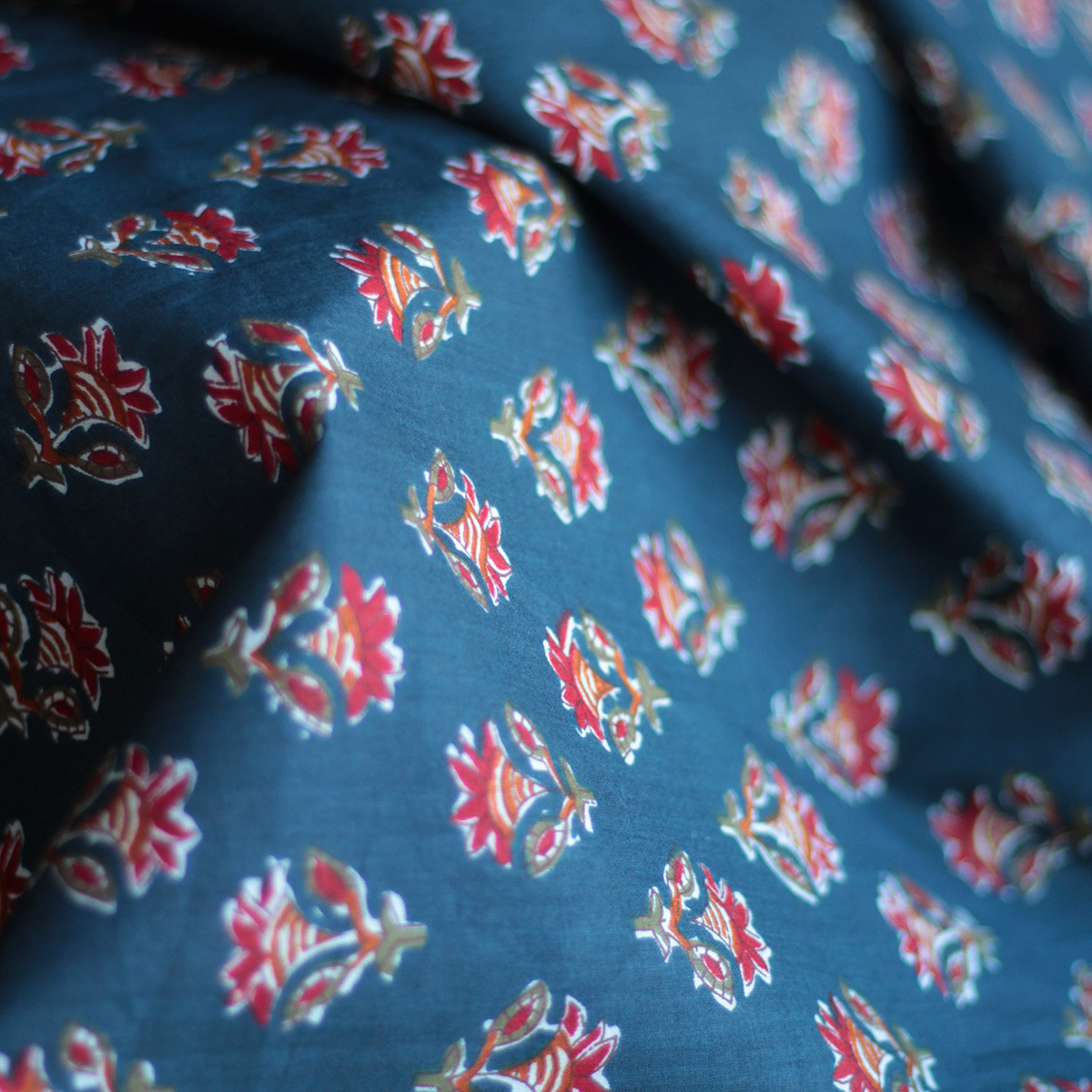 Tissu indien coton hand block traditionnel bleu marine Batikou - 3