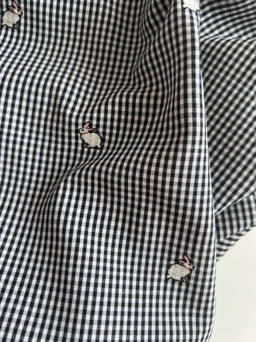 Tissu vichy coton noir et blanc 2mm broderie petits lapins Batikou - 6