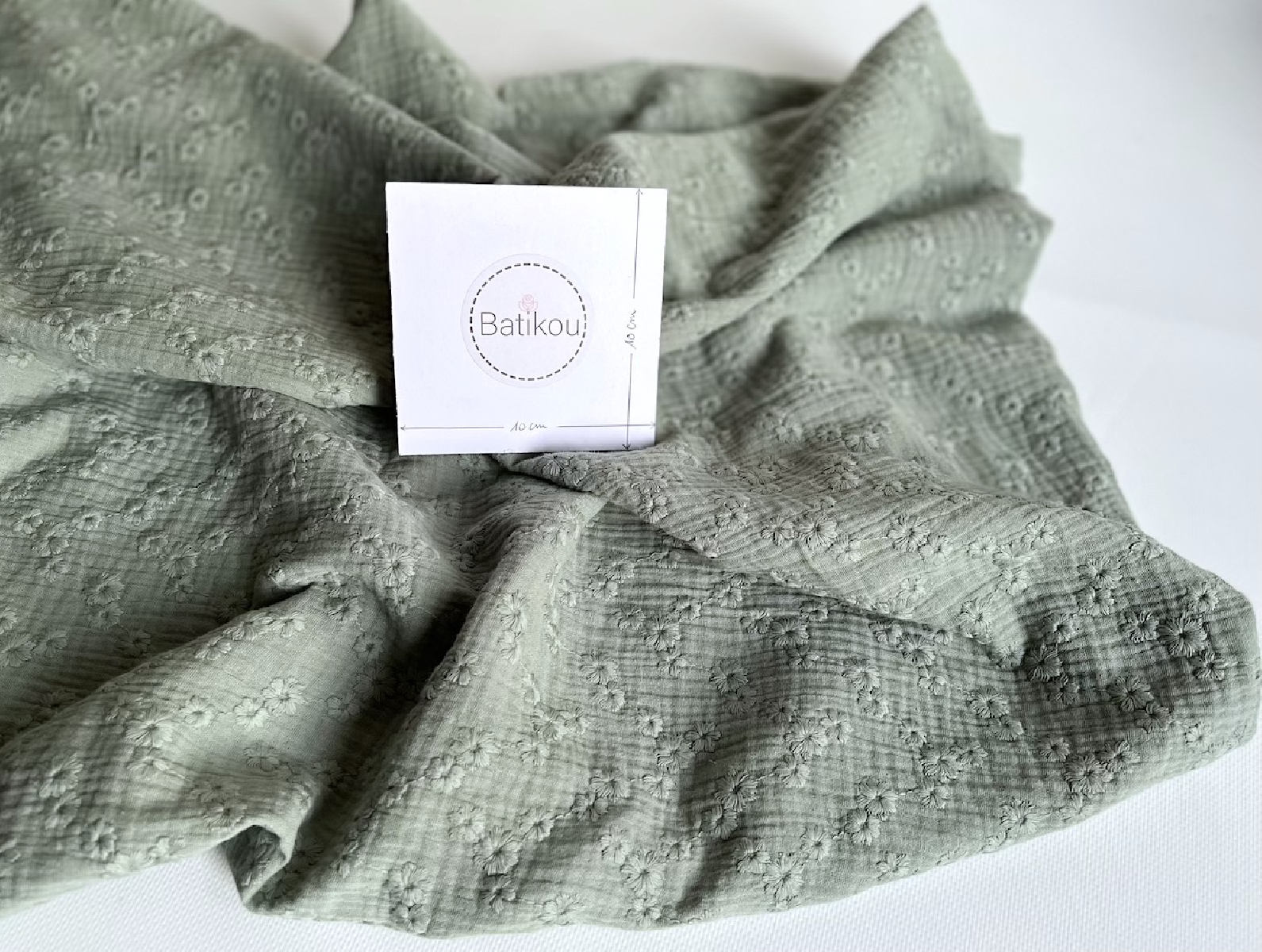 Double gaze de coton Esmée brodée coloris vert de gris Qualité Oeko-tex - 4