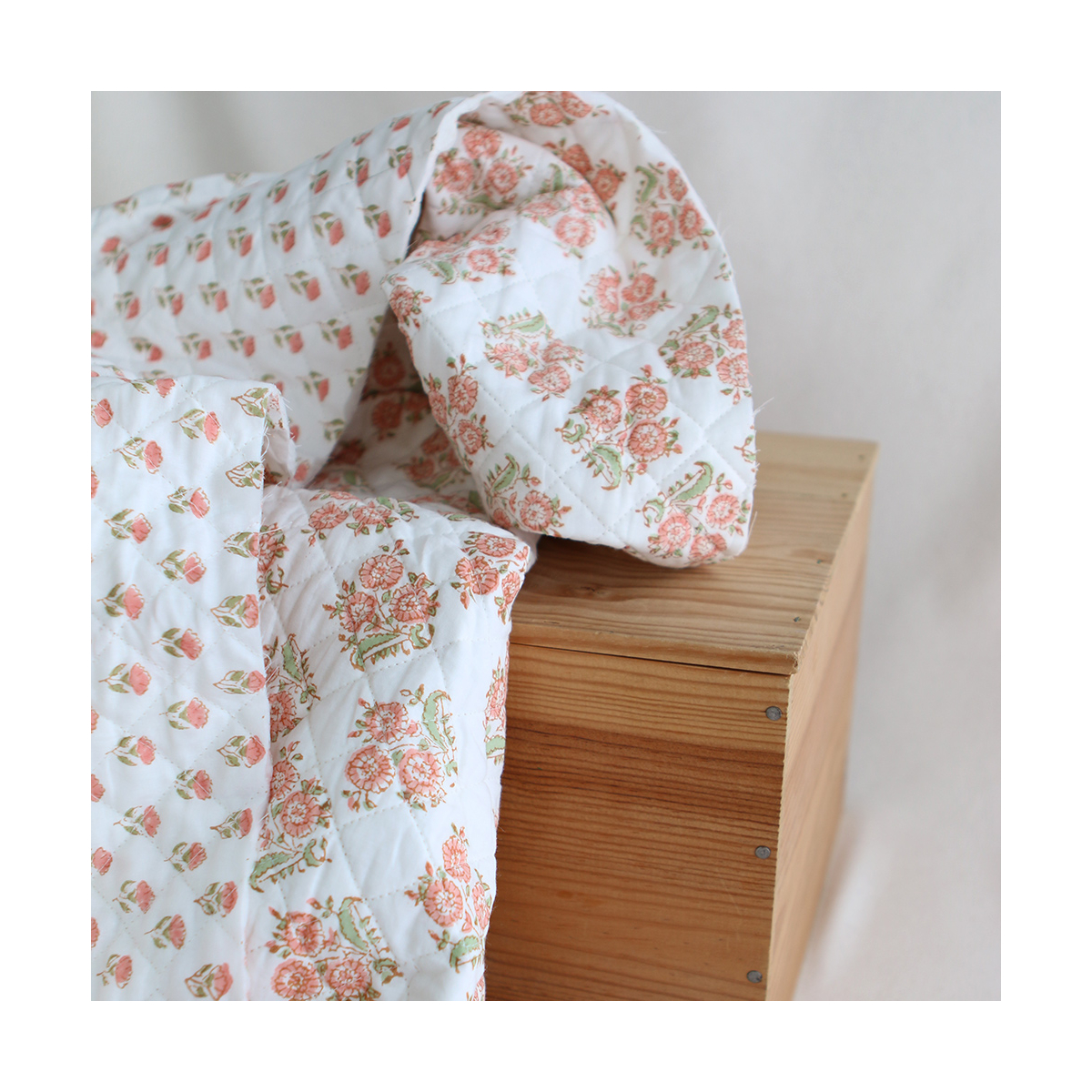 Anika - Tissu indien matelassé double face coton hand block teal largeur 100cm