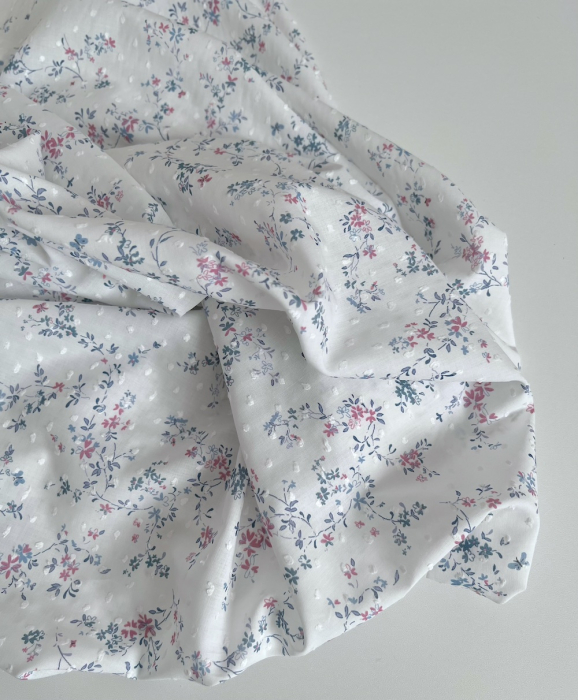 Coline - Plumetis de coton parme imprimé fleuri bleu et rose Qualité Oeko-tex - 7